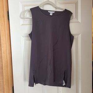Athleta Refined Zephyr Laser Tank / size medium